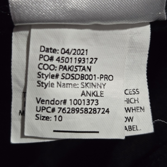 Social Standard by Sanctuary Women's Ankle Skinny Black Camo Denim Jeans Size 10 - Picture 13 of 15